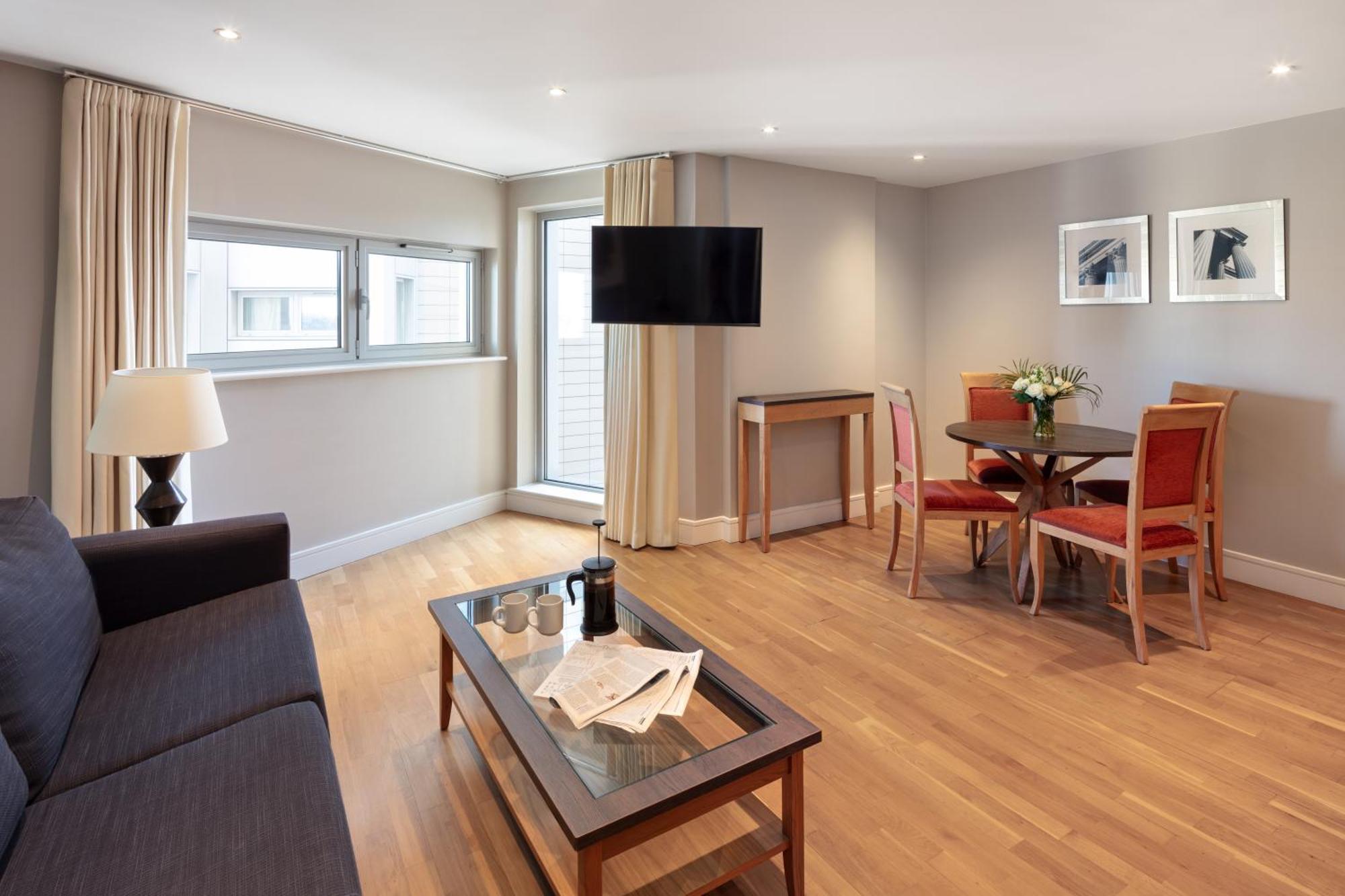 One Bedroom Apartment with sofa bed,1676736884:JPEG
