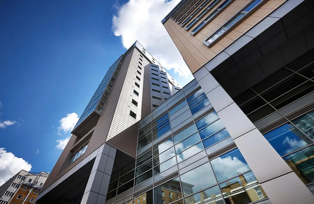 Marlin Aldgate Tower Bridge-1